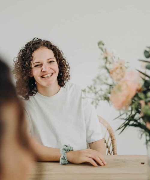 Lucie de Juin Juillet, pour vos ateliers floraux à Sâles, Bulle